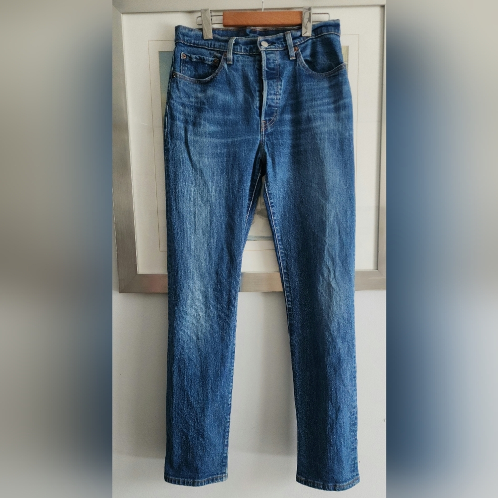Levis 501 blue jeans 28/32